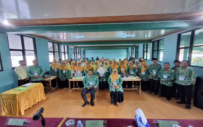 MTSN 12 Jakarta Selenggarkan Rapat Kerja Dan Penyusunan RKAM Tahun 2024-2025